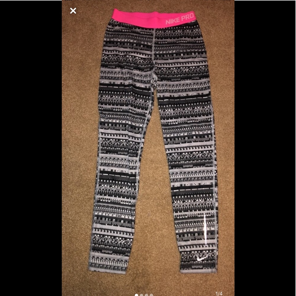 Nike youth leggings